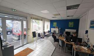 Commerce  132 m² à louer à Tours (37000)