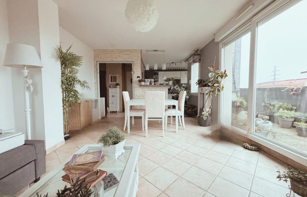 appartement 4 pièces 84 m2 à vendre à Guénange (57310)