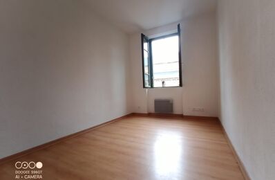 location appartement 400 € CC /mois à proximité de Saint-Chinian (34360)