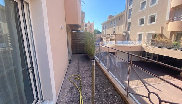 Appartement 2 pièces  à louer Hyères 83400