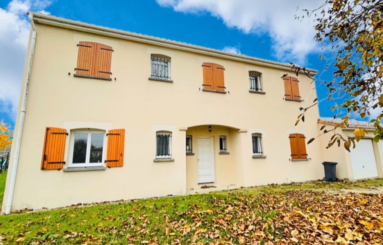 maison 5 pièces 143 m2 à louer à Saint-Sulpice-de-Cognac (16370)