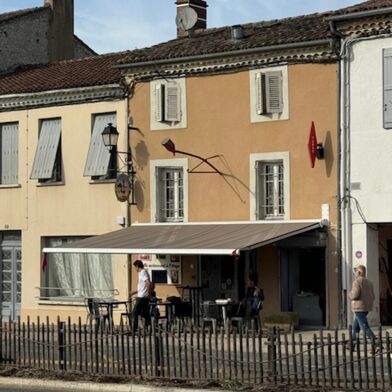 Immeuble  145000 €