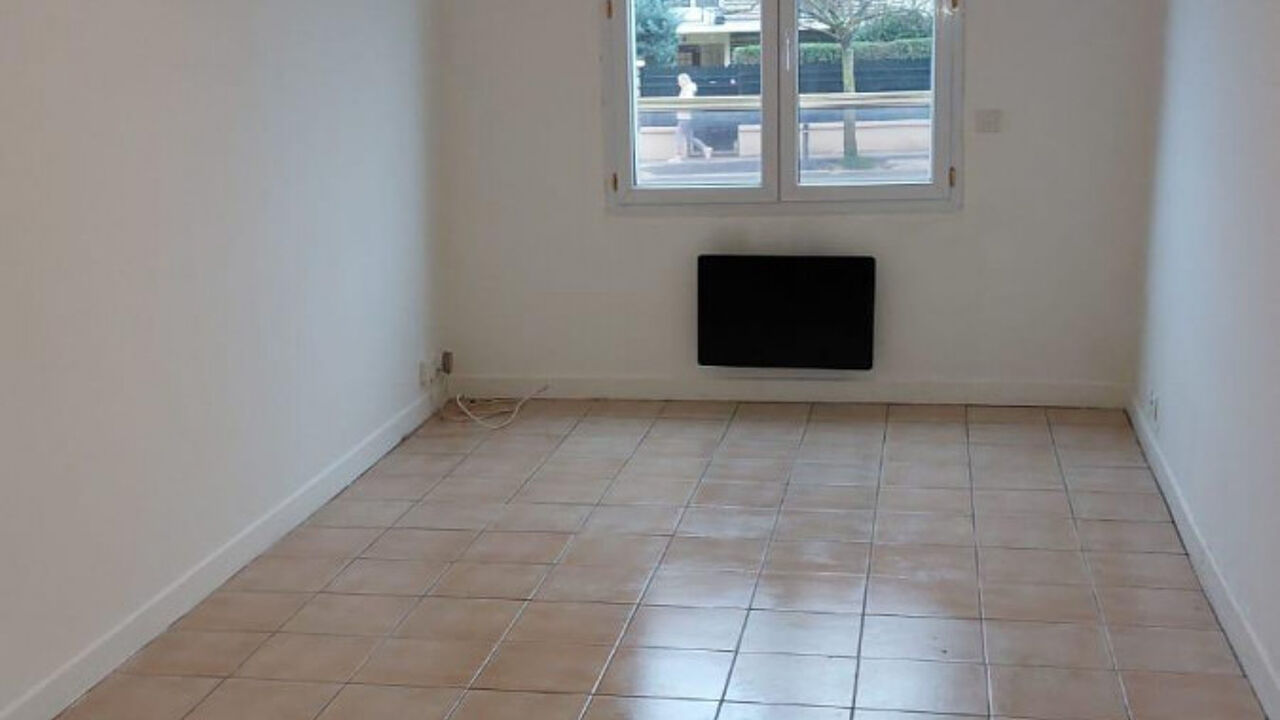 appartement 2 pièces 49 m2 à vendre à Montreuil (93100)