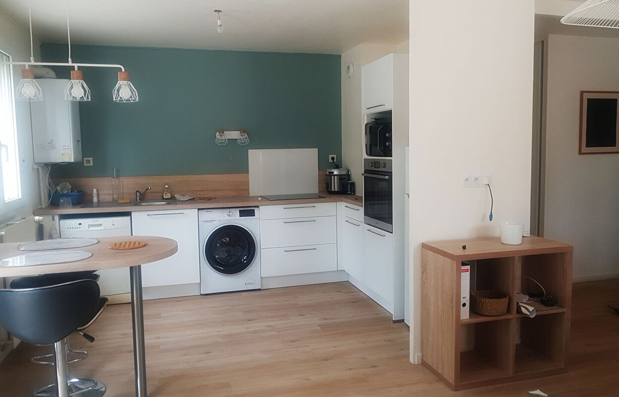 appartement 3 pièces 65 m2 à louer à Nantes (44300)