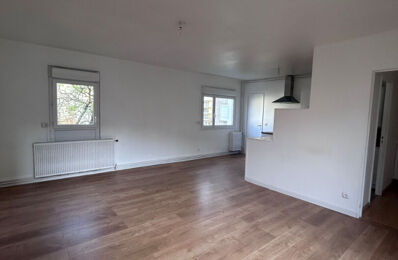 location appartement 935 € CC /mois à proximité de Rezé (44400)