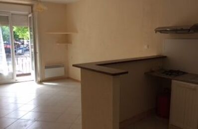 location appartement 350 € CC /mois à proximité de Saint-André-de-Cruzières (07460)