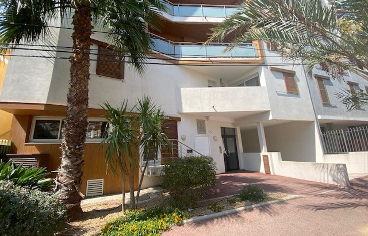 appartement 2 pièces 43 m2 à louer à Hyères (83400)