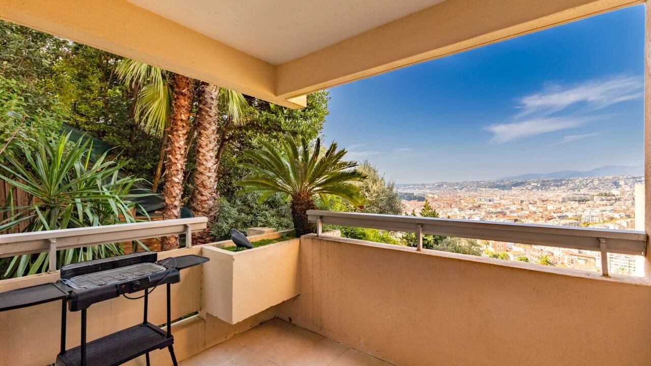 appartement 2 pièces 51 m2 à vendre à Nice (06300)