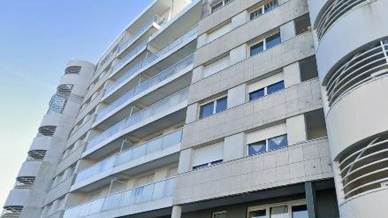 appartement 5 pièces 100 m2 à vendre à La Rochelle (17000)