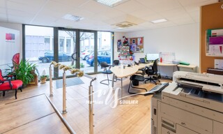 Commerce 7 Pièces 194 m² à vendre à Manosque (04100)