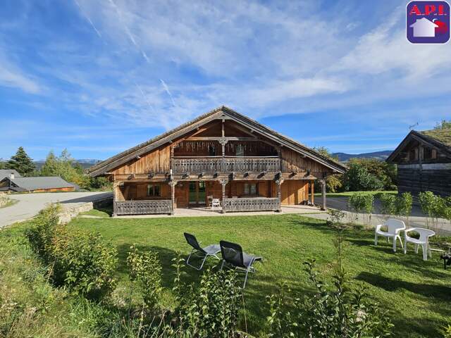 Maison 6 pièces 120 m² à Bolquère — photo du bien