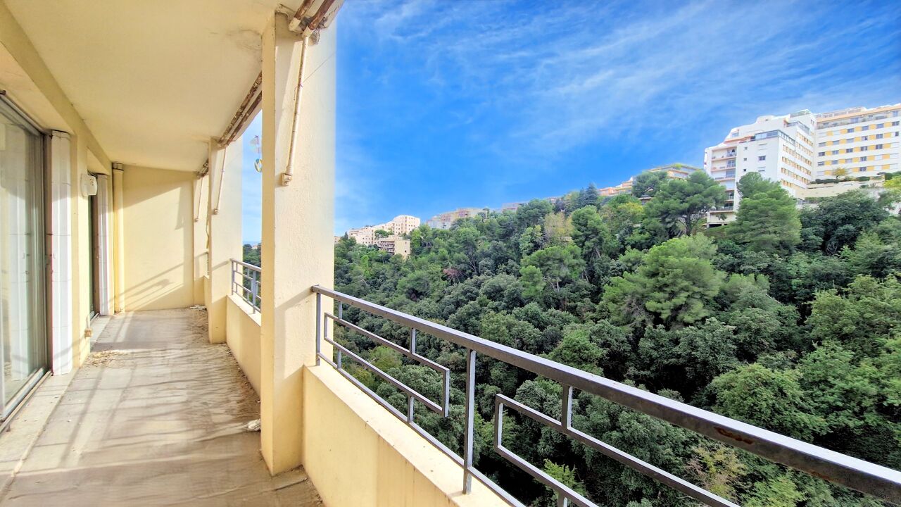 appartement 5 pièces 82 m2 à vendre à Nice (06200)