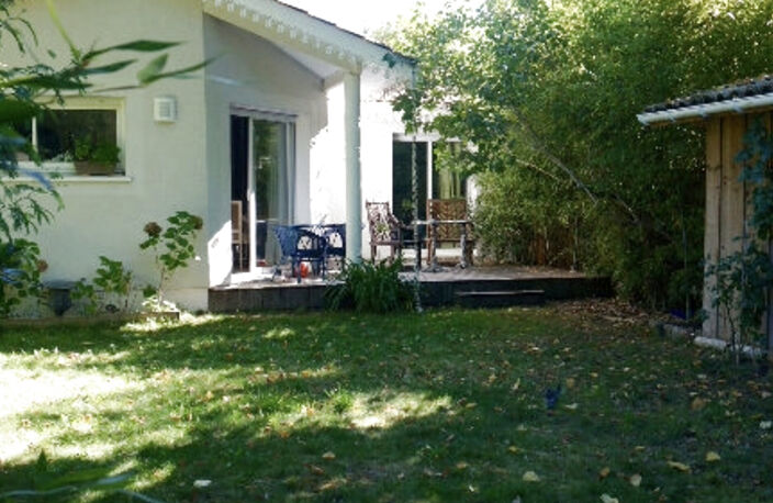 CONTEMPORAINE sur ARES AVEC JARDIN ARBORÉ AU CALME — photo 2