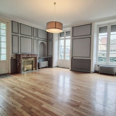 Maison 10 pièces 420 m²