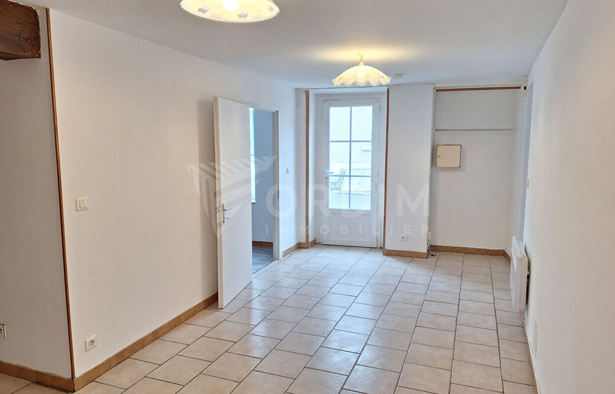 appartement 3 pièces 45 m2 à louer à Neuvy-sur-Loire (58450)