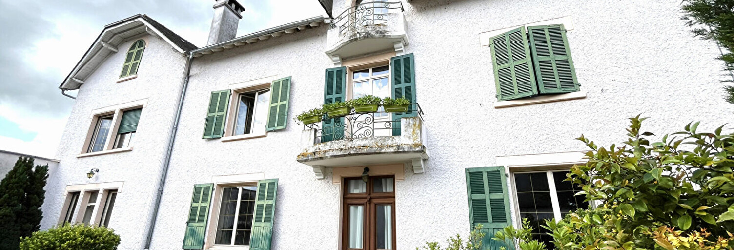 Maison 11 Pièces 383 m² à vendre à Meillon (64510)