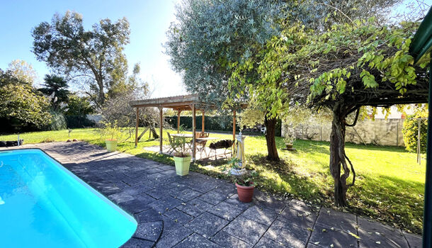 Villa / Maison 11 pièces  à vendre Meillon 64510