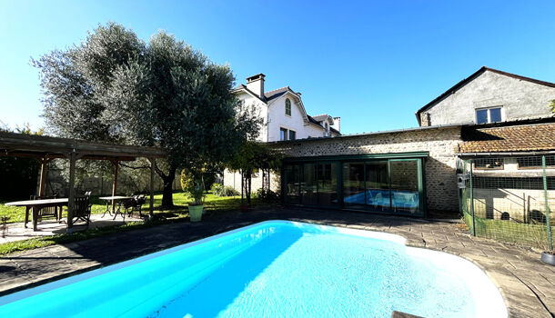 Villa / Maison 11 pièces  à vendre Meillon 64510