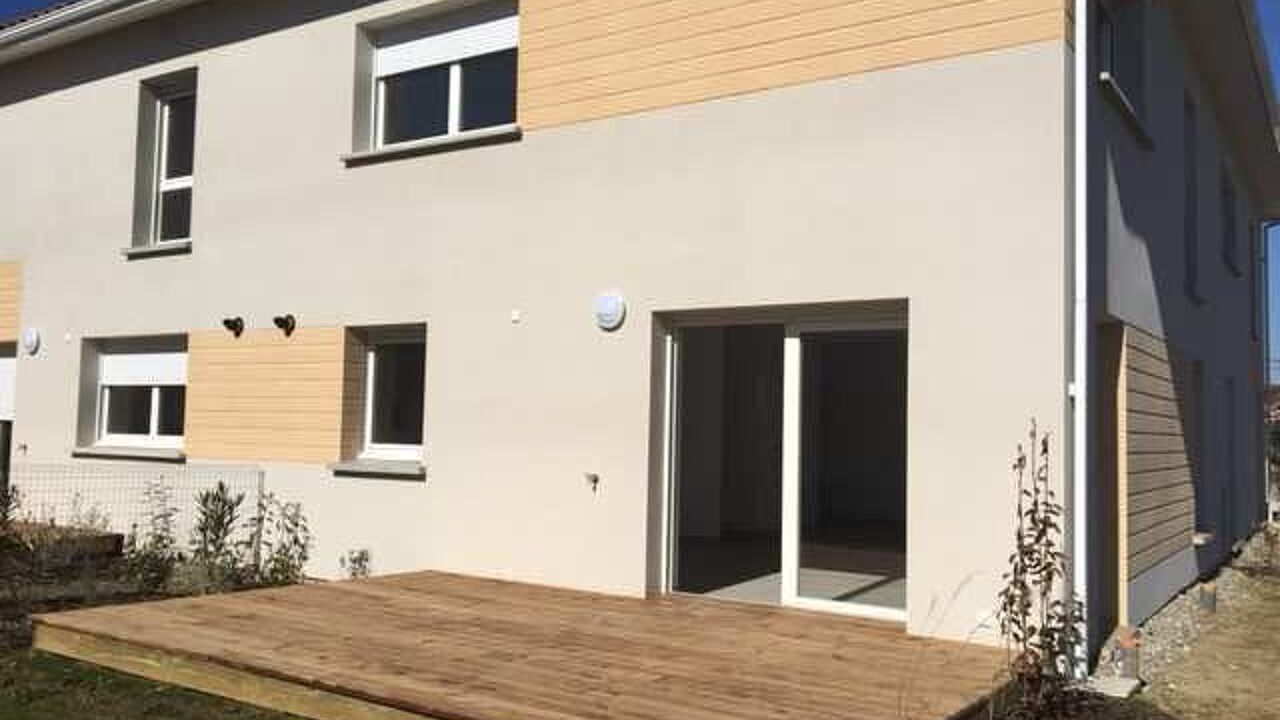 maison 4 pièces 89 m2 à louer à Roques (31120)