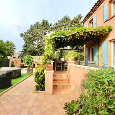 Maison 4 pièces 540000 €