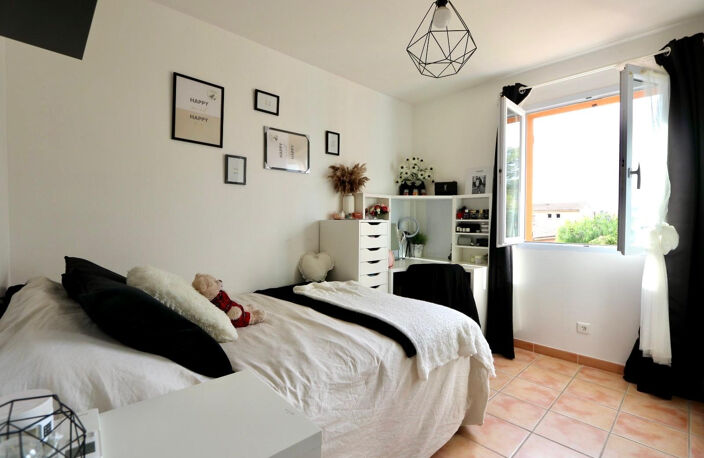  Maison T4 proche centre-ville La Londe les Maures — photo 4