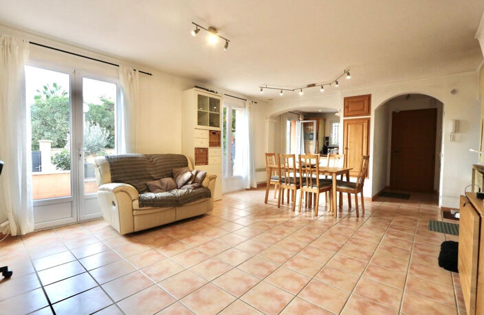  Maison T4 proche centre-ville La Londe les Maures — photo 3