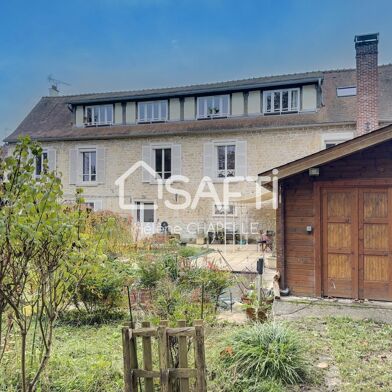 Maison 8 pièces 255 m²