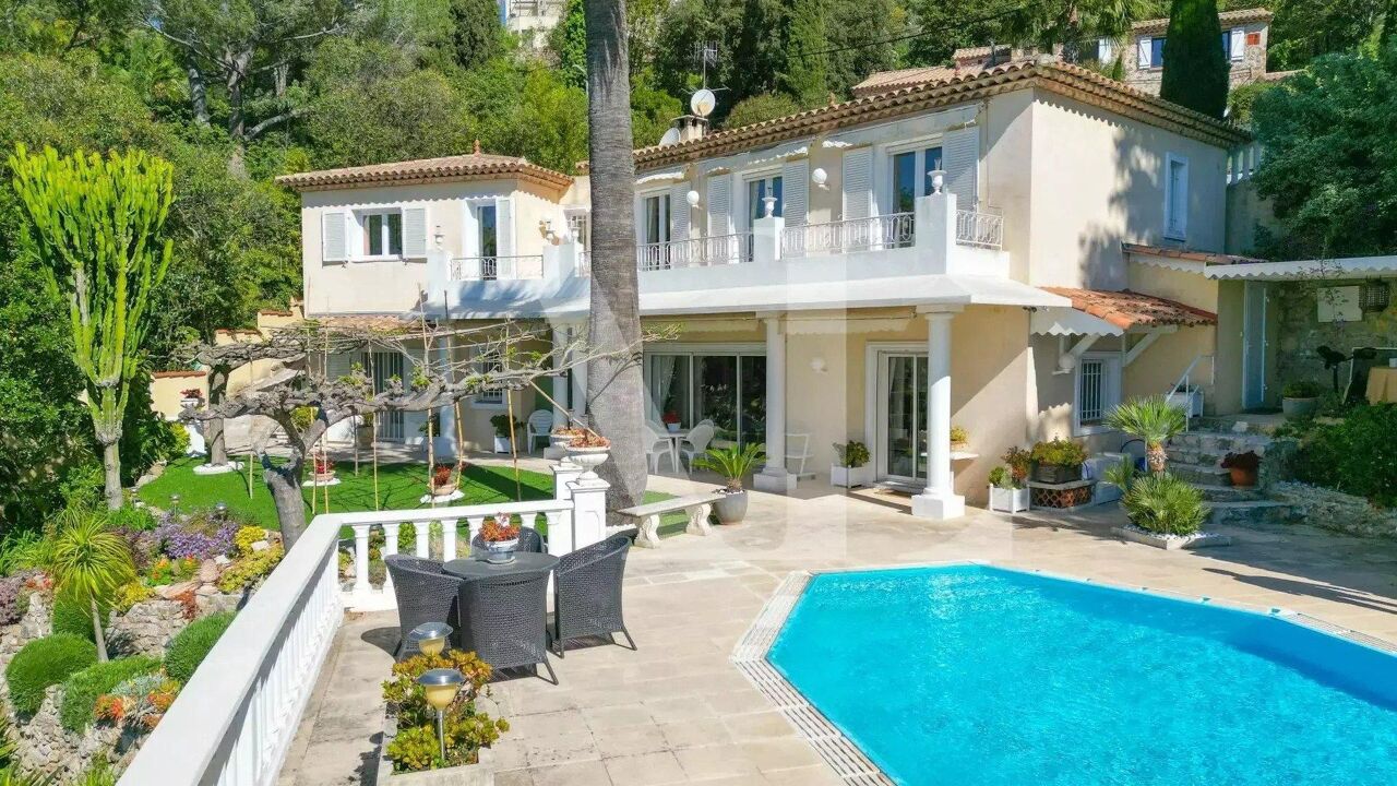 maison 7 pièces 213 m2 à vendre à Vallauris (06220)