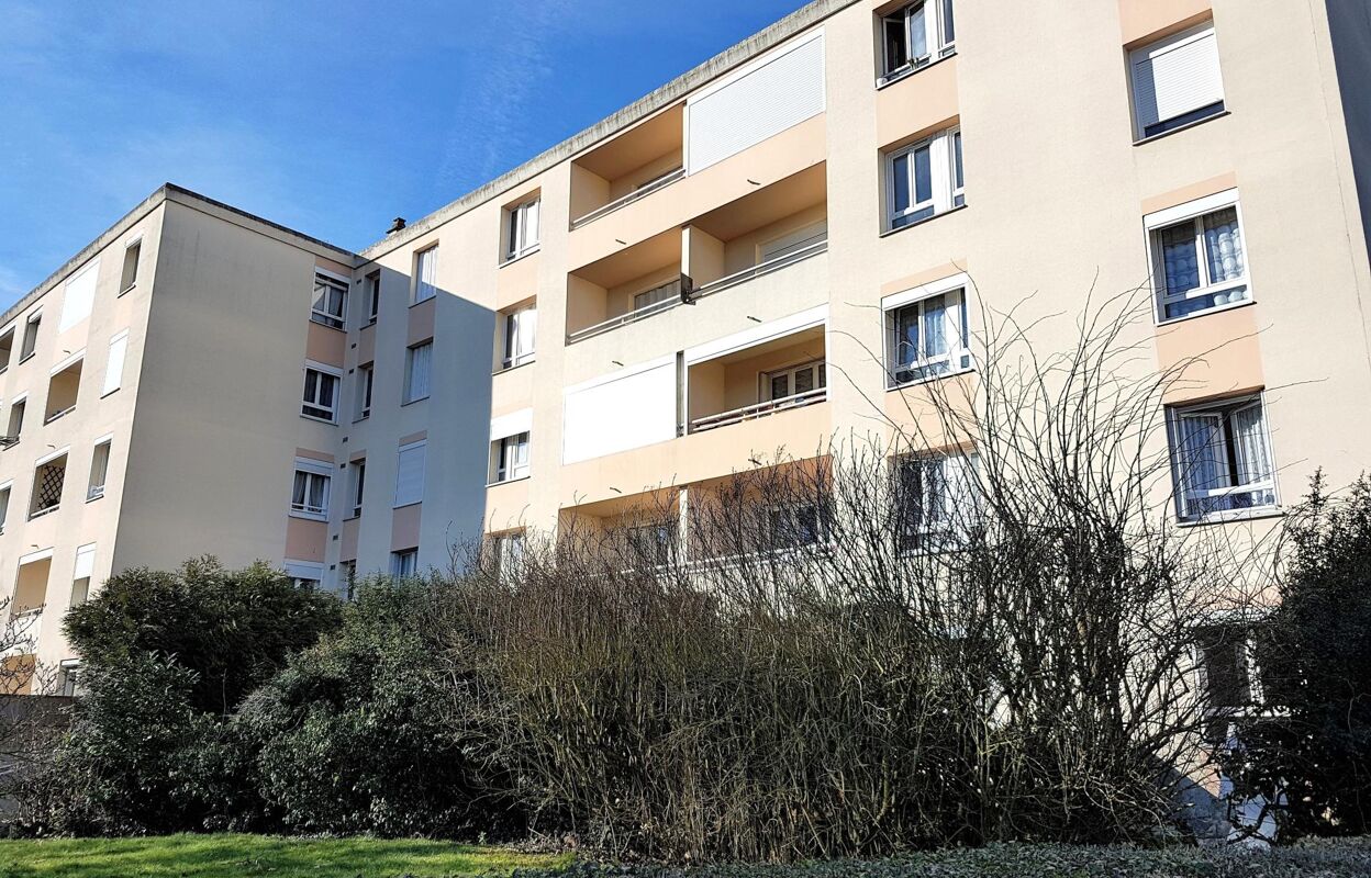 appartement 2 pièces 52 m2 à vendre à Dreux (28100)