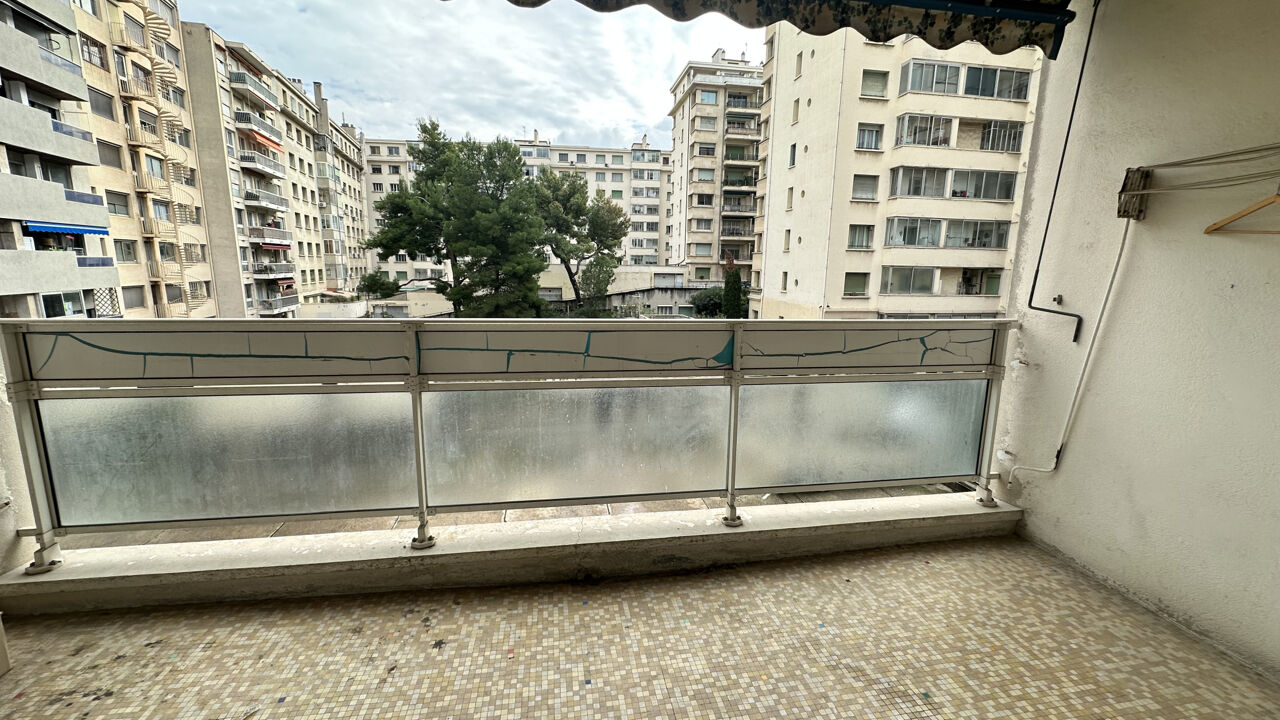 appartement 4 pièces 92 m2 à vendre à Marseille 8 (13008)