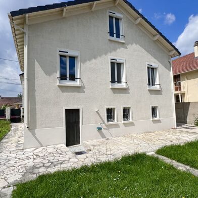 Maison 8 pièces 146 m²