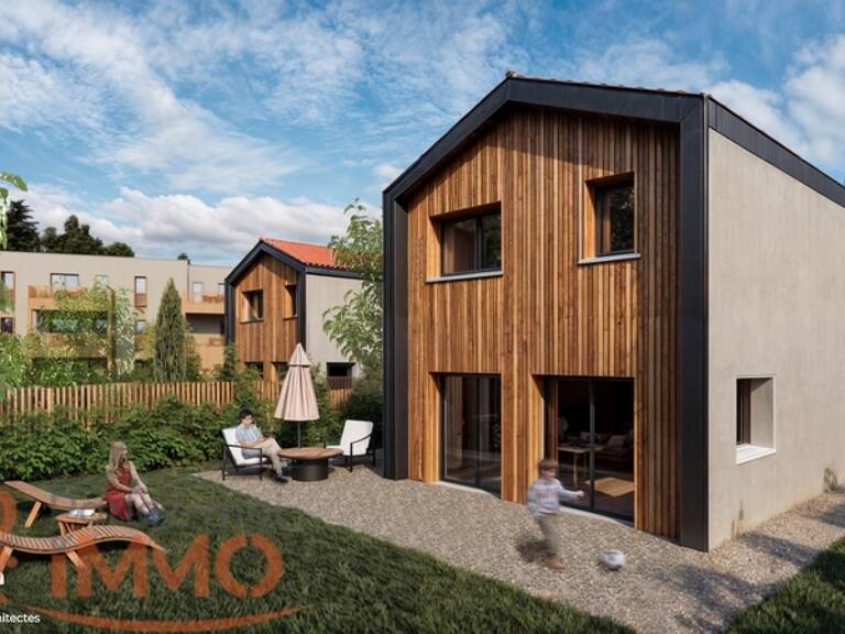 Villa — photo 1