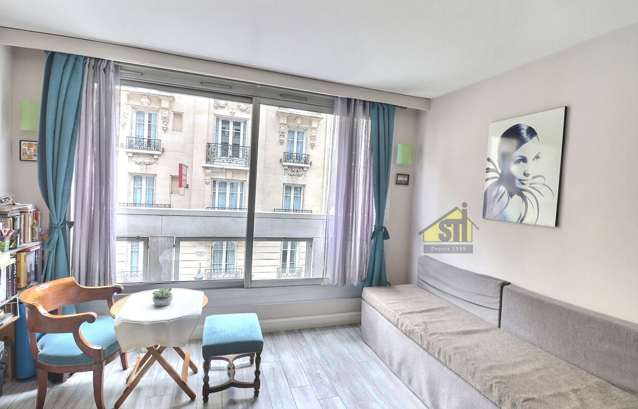 appartement 1 pièces 30 m2 à vendre à Paris 14 (75014)