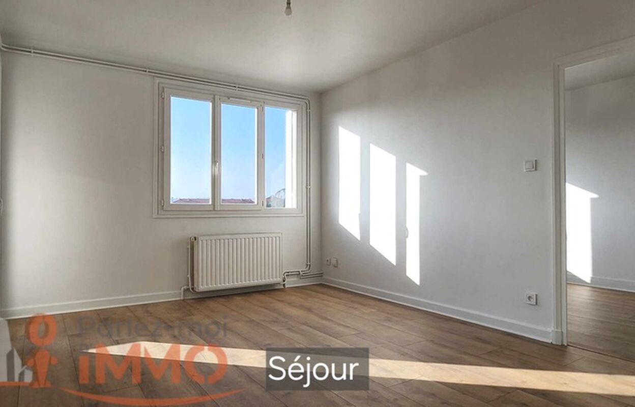 appartement 3 pièces 67 m2 à vendre à Grigny (69520)