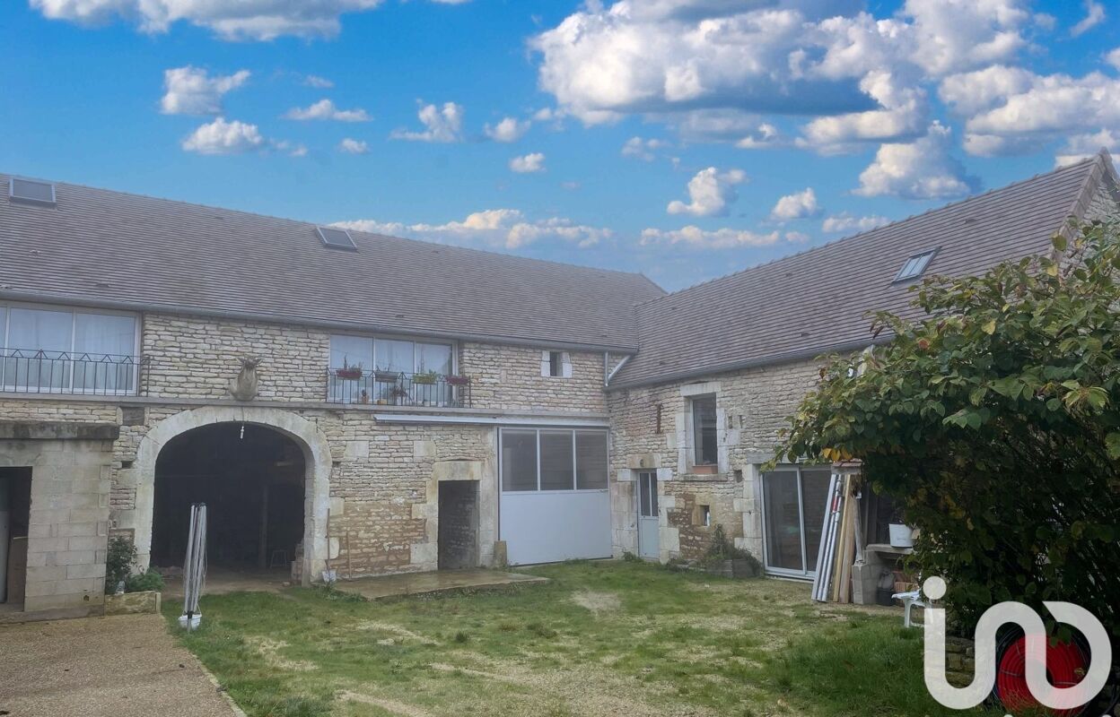 maison 10 pièces 220 m2 à vendre à Arthonnay (89740)