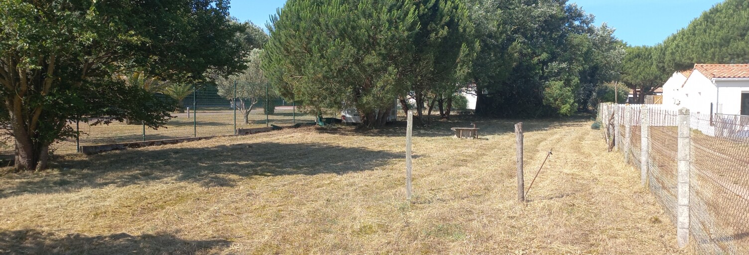 Terrain  1248 m² à vendre à Saint-Georges-d'Oléron (17190)