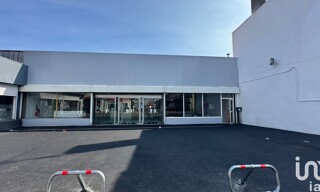 Commerce  900 m² à louer à Hénin-Beaumont (62110)