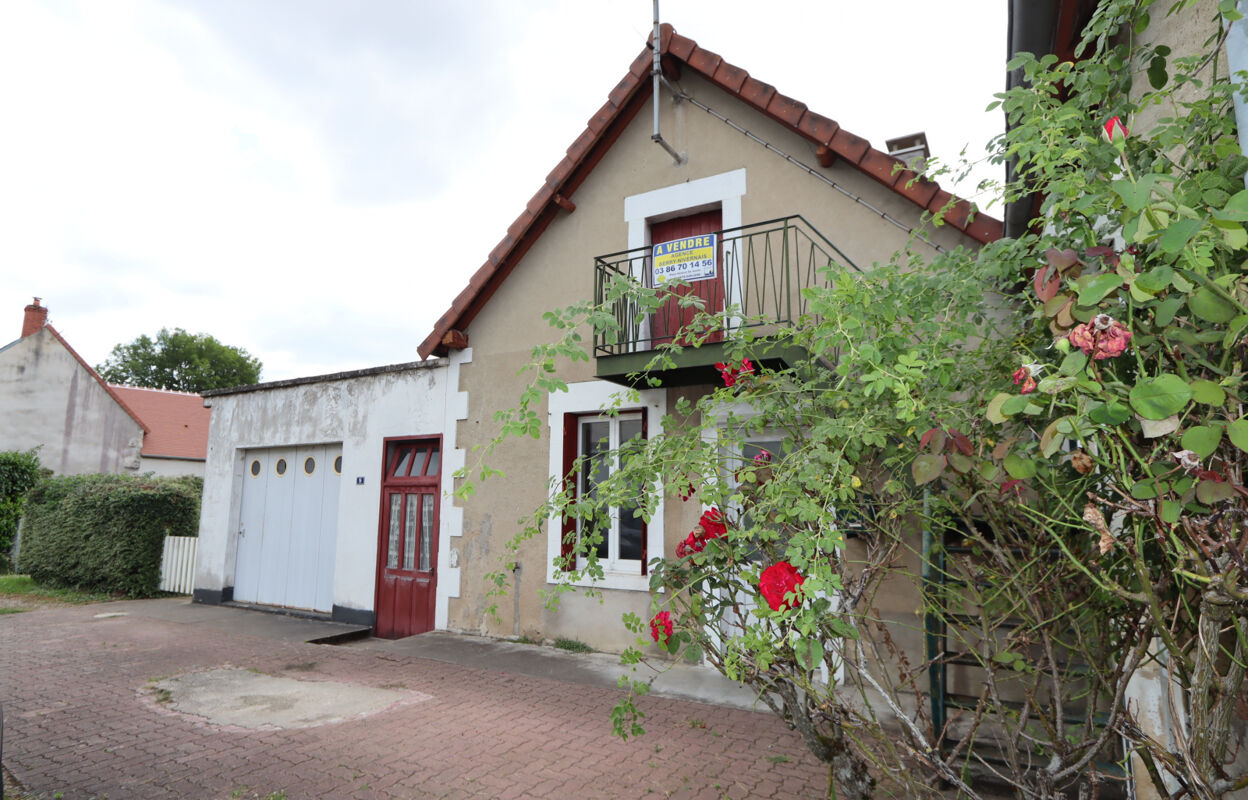 maison 3 pièces 56 m2 à vendre à Saint-Martin-des-Champs (18140)