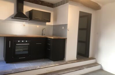 location appartement 340 € CC /mois à proximité de Garéoult (83136)