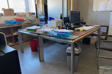 Commerce  599000 €