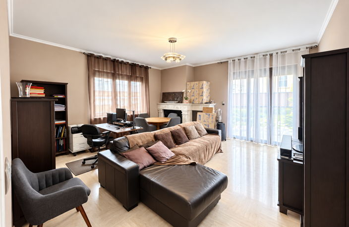 CANNES LIMITE BANANE PENTHOUSE T4/T5 248 M2 TERRASSES 259 M2 — photo 4