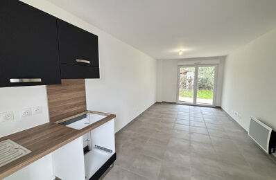 location appartement 693 € CC /mois à proximité de Villeveyrac (34560)