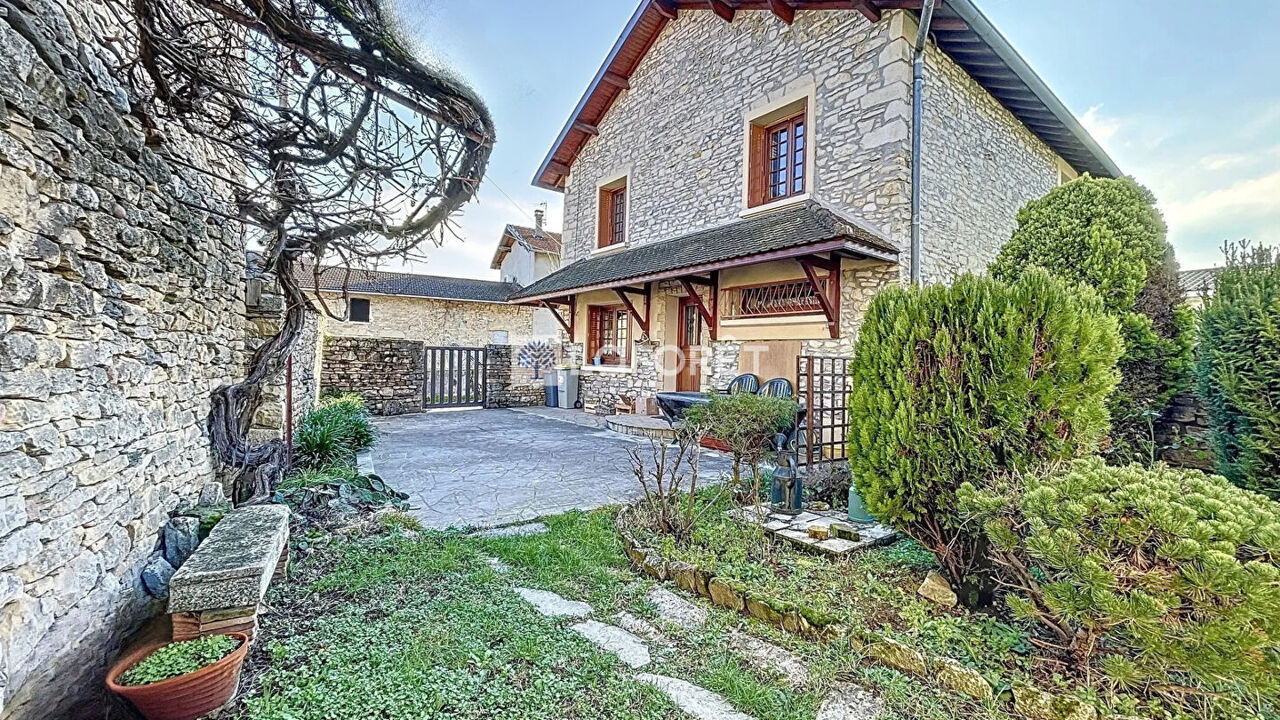 maison 6 pièces 169 m2 à vendre à L'Isle-d'Abeau (38080)