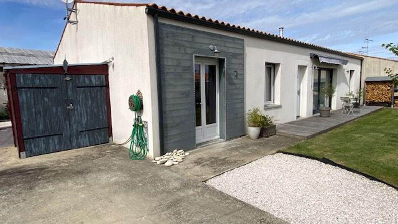 maison 4 pièces 133 m2 à vendre à Rochefort (17300)