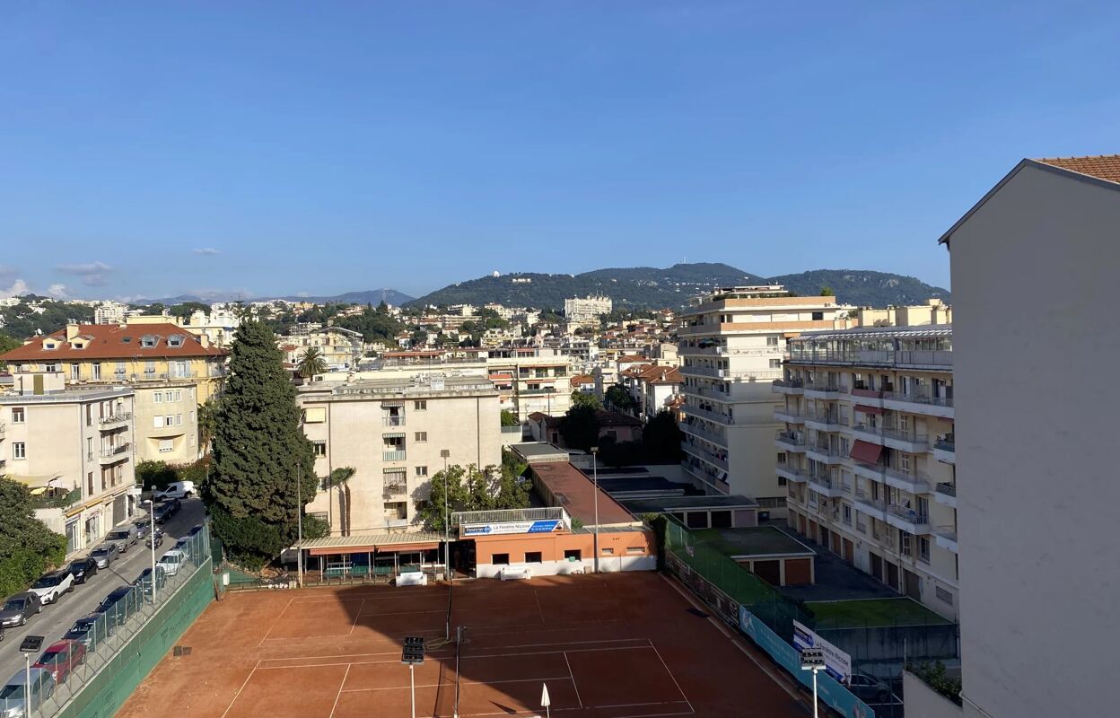 appartement 2 pièces 45 m2 à louer à Nice (06100)