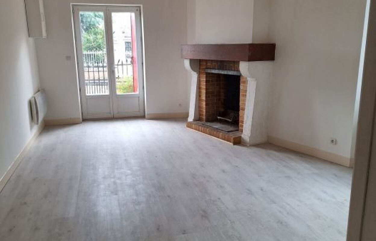 maison 3 pièces 90 m2 à vendre à Saint-Symphorien (33113)