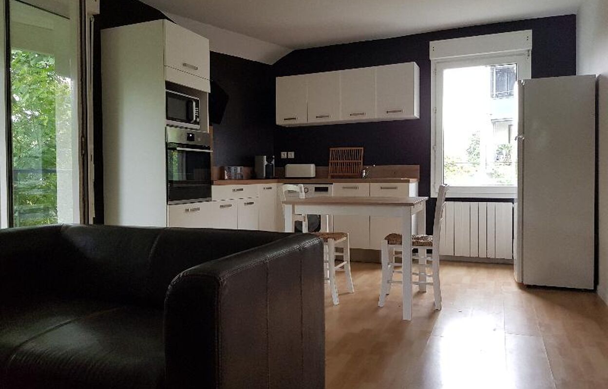 appartement 1 pièces 11 m2 à louer à Talence (33400)