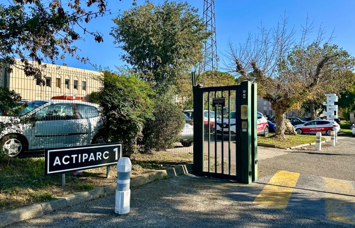 garage  pièces 10 m2 à vendre à La Penne-sur-Huveaune (13821)