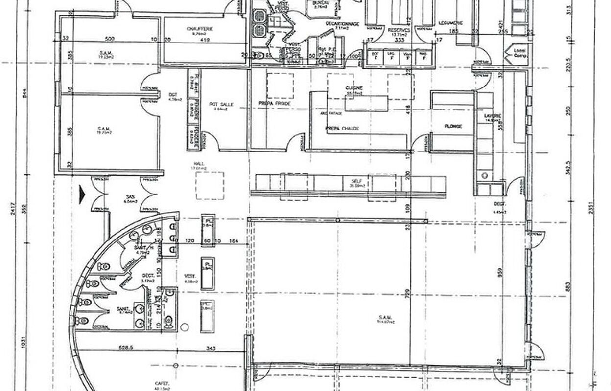 commerce 1 pièces 420 m2 à louer à Villedieu-la-Blouere (49450)