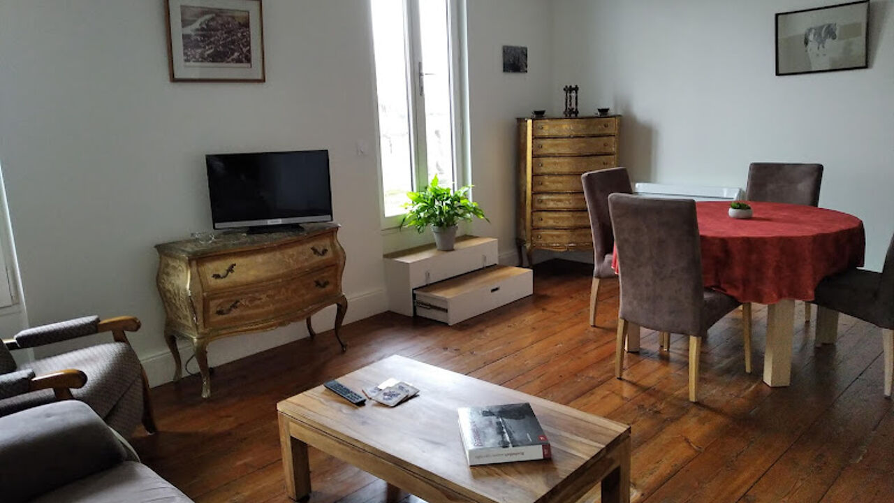 appartement 3 pièces 65 m2 à louer à Rochefort (17300)